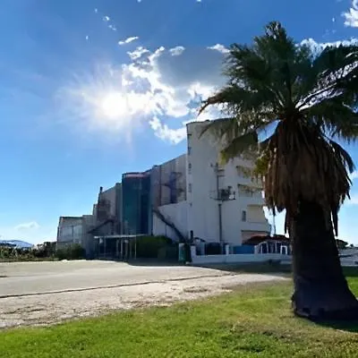 Afytos Prestij Hotel *